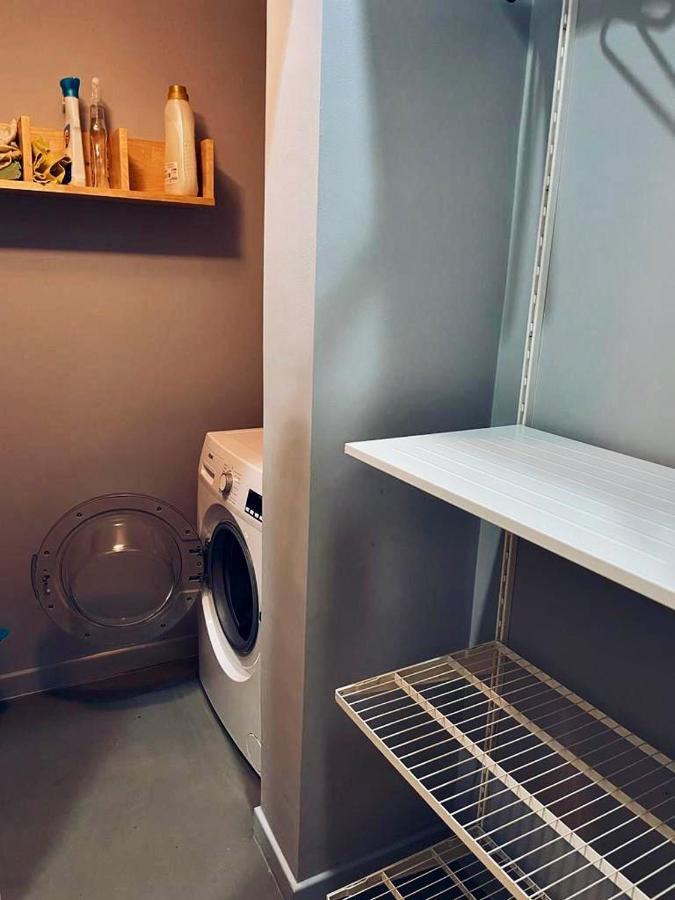 Modern City Center Apartment เบเนเวนโต ภายนอก รูปภาพ